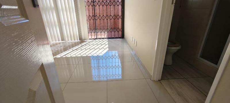 To Let 2 Bedroom Property for Rent in Die Bult North West